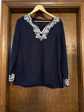 Talbots Navy V-Neck Linen Tunic with White Embroidered Trim